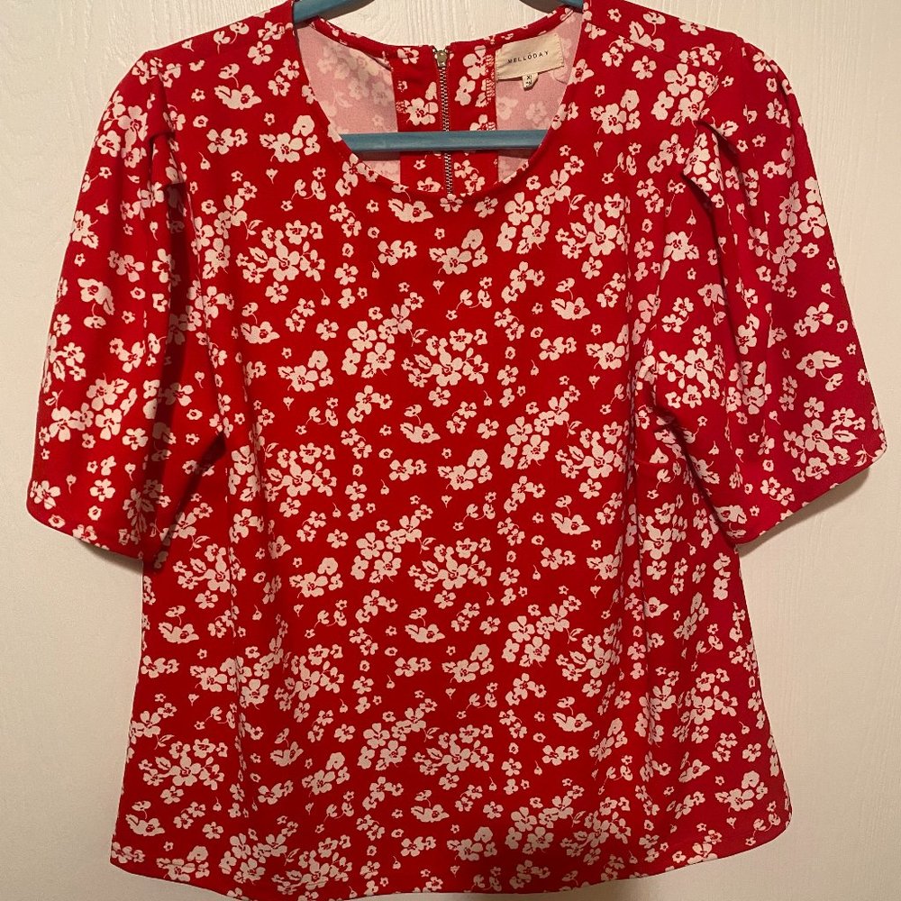 Melloday Red and White Floral Top